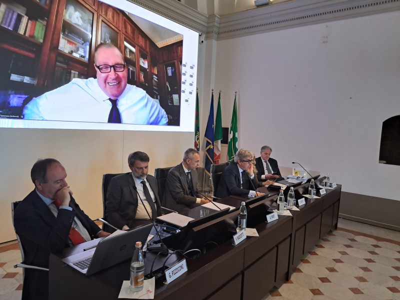 convegno_villa_monastero_12-05__7_.jpeg (97 KB)