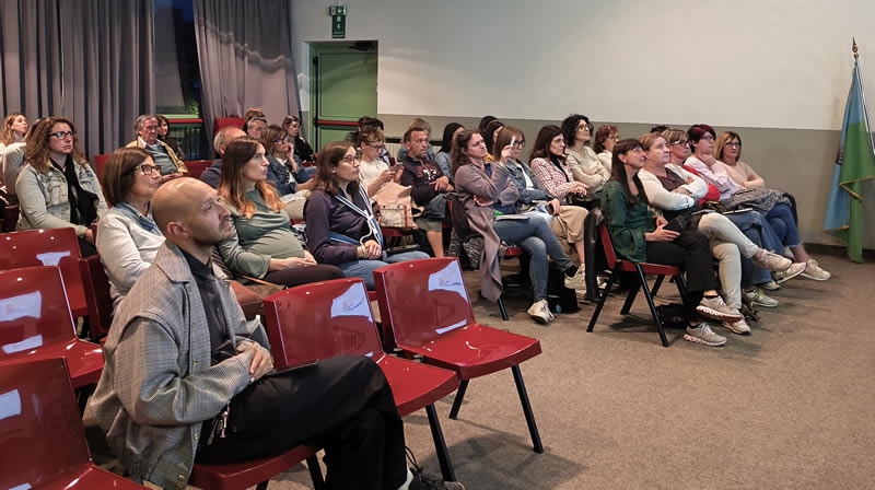 galbiate_educazione8.jpg (170 KB)