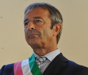 Fascia tricolore: inacettabile il gesto della sindaca di Merano