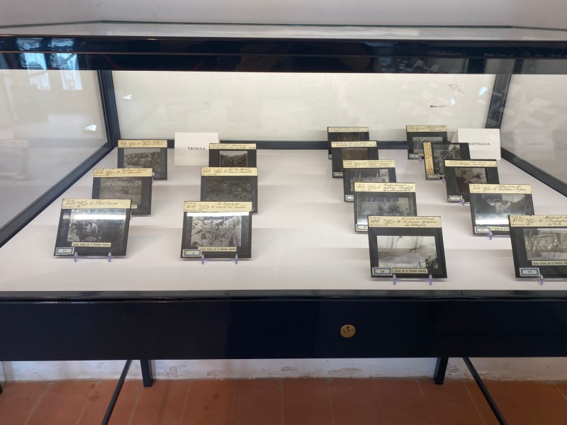 inaugurazione_mostra_lavello__1_.jpg (79 KB)