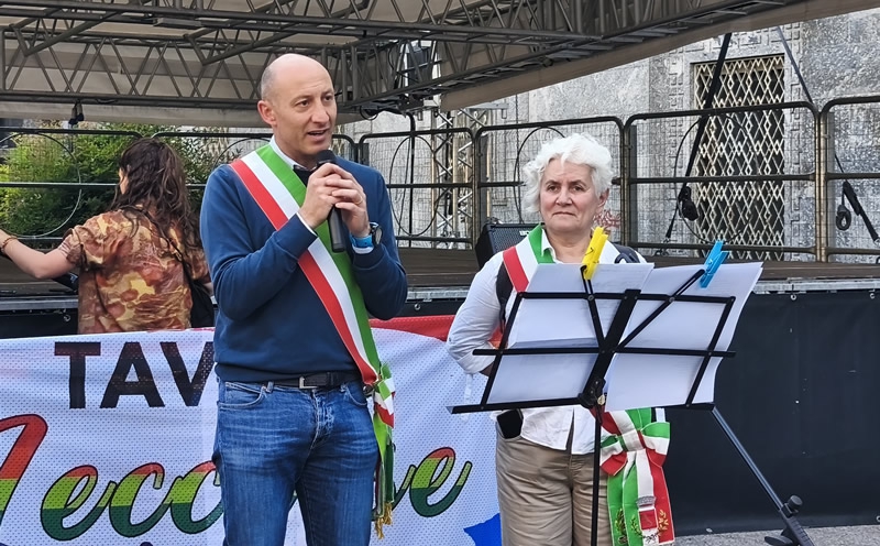 lecco_pace3.jpg (259 KB)