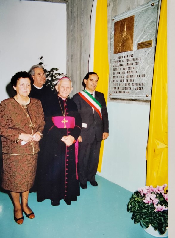 nicolaperego__3_.JPG (96 KB)