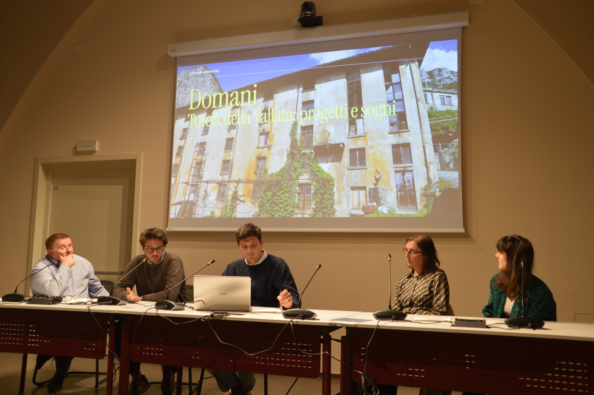 officinagerenzoneserata__3_.JPG (350 KB)