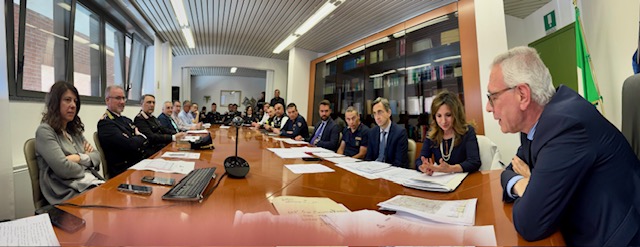 prefetturagiro.jpg (91 KB)