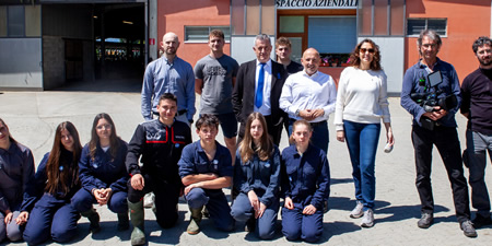 scuola_e_stampapr.jpg (57 KB)
