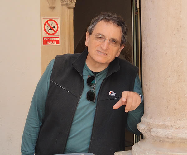 C’è sempre un’isola nascosta che fa male alla cives
