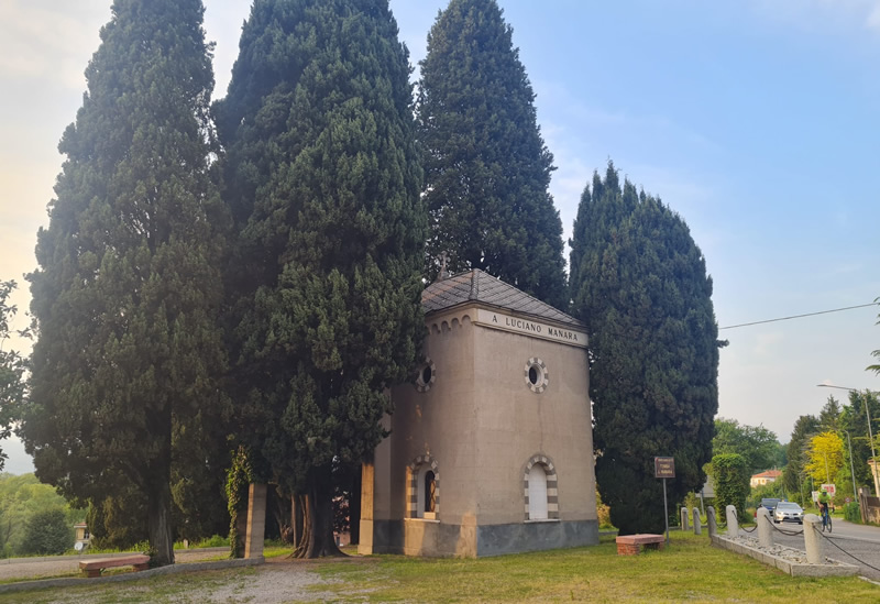 cappella_funebre__1_.jpg (147 KB)