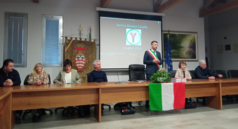 costituzionimandello2.jpg (125 KB)