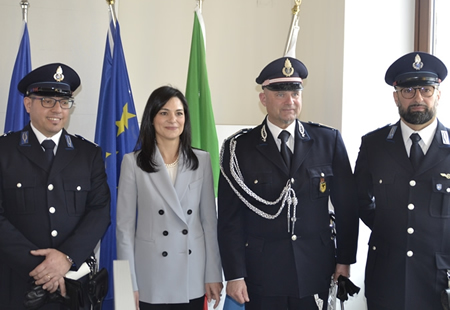 lecco_poliziapenprima.jpg (83 KB)