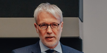 marco_campanari_europapr.jpg (23 KB)