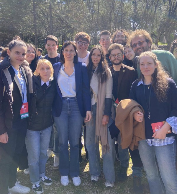 pietroradalliscuola2.jpg (186 KB)
