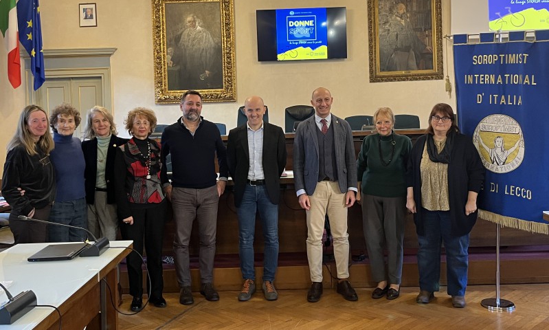 Lecco-carta_etica_sport-11.JPG (204 KB)