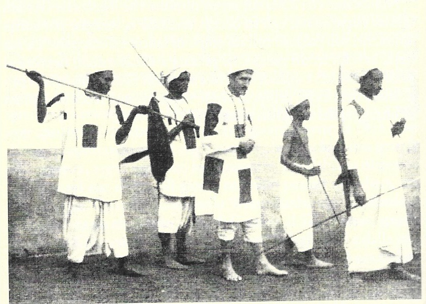 Scena_della_prigionia_ricostruita_in_studio_per_il_libro_di_Reiser.jpg (208 KB)