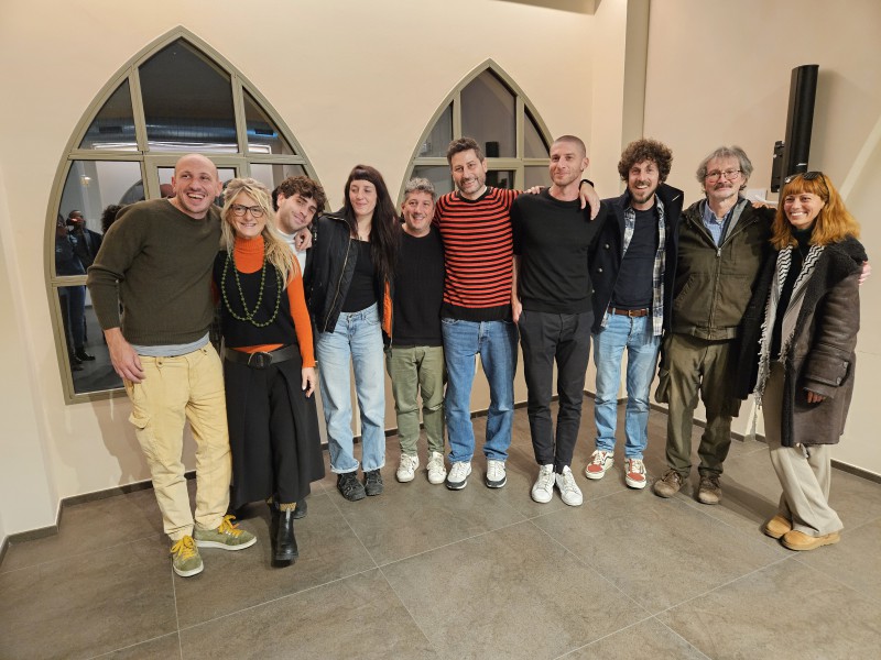 Stellesulsoffitto.jpg (118 KB)