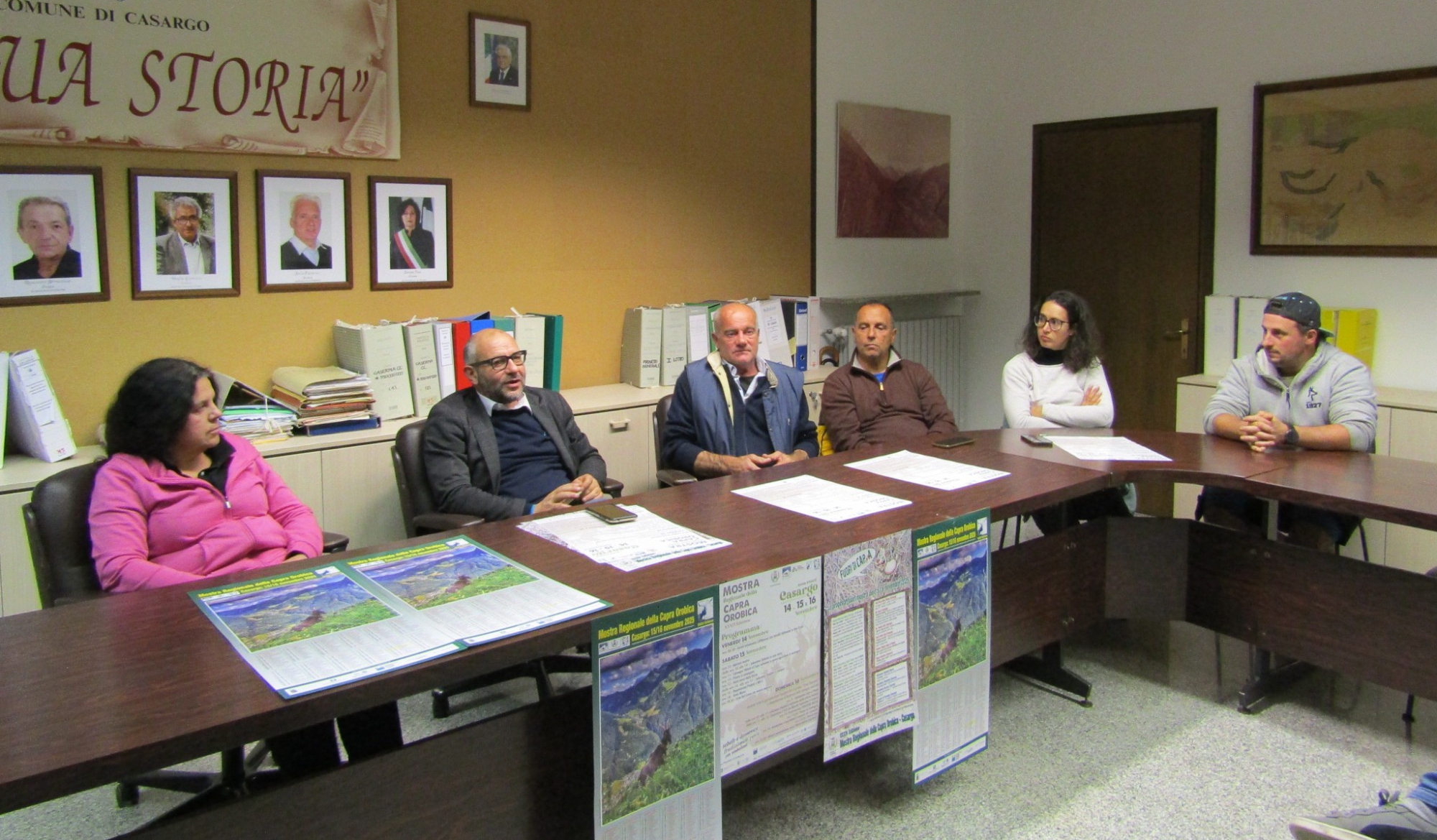 Tavolo_3.JPG (1.14 MB)