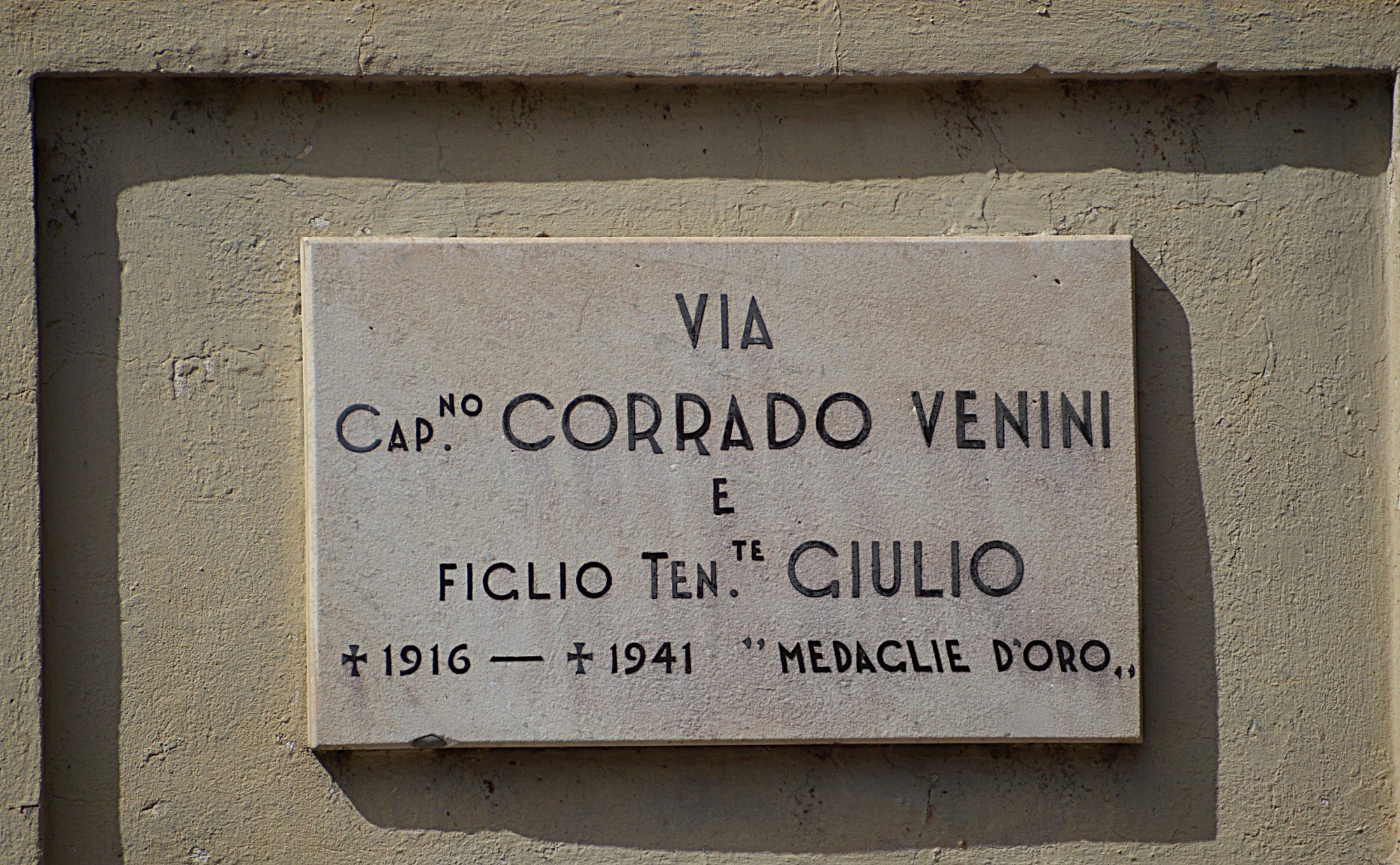 Via_Venini_a_Varenna.JPG (763 KB)