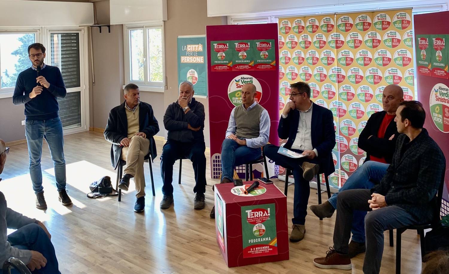 avsfesta2.jpeg (813 KB)