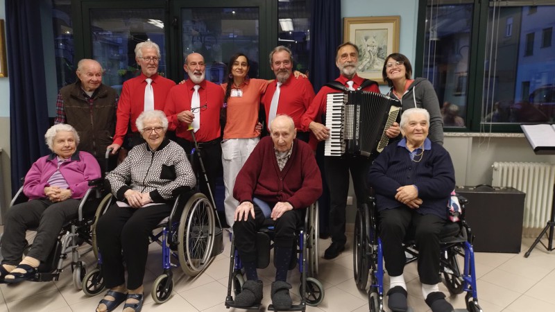 bolisrsacalolzio2.jpg (98 KB)