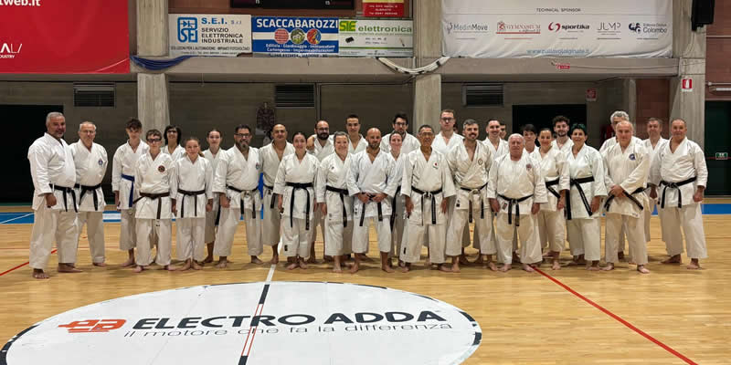 bonsaikaratepr.jpg (58 KB)