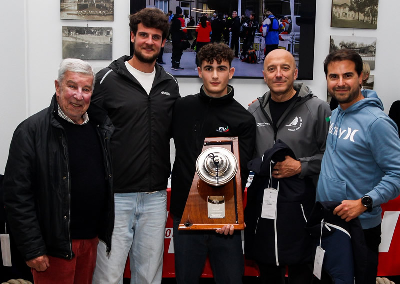 interlaghipremi__3_.jpg (109 KB)