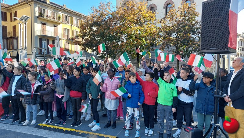 lecco4novembre__11_.jpg (216 KB)