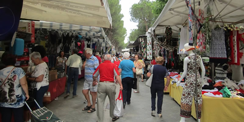 mercatocalolzioprima2.jpg (92 KB)