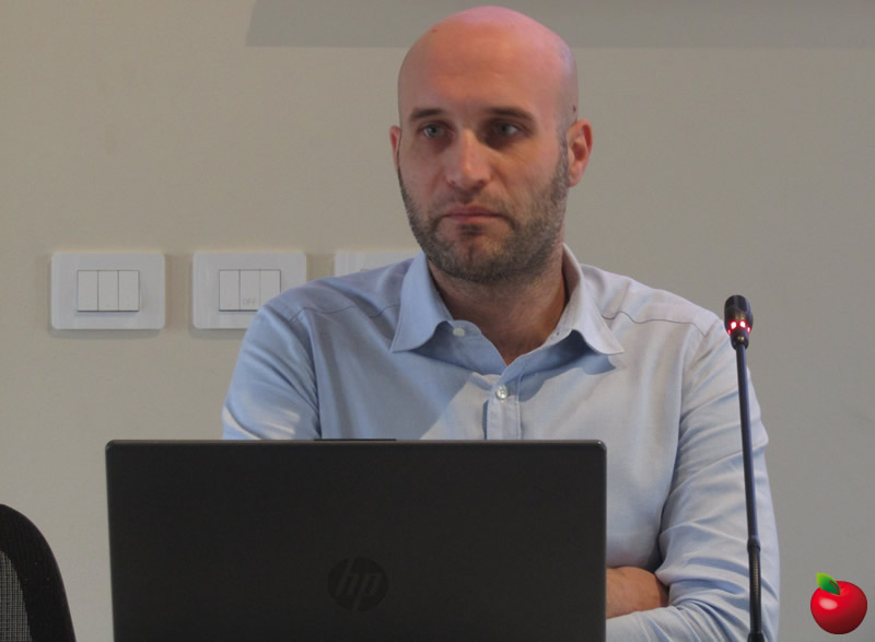 officinabadoni__5_.jpg (51 KB)