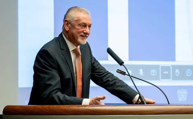 plinioagostoni.jpg (67 KB)