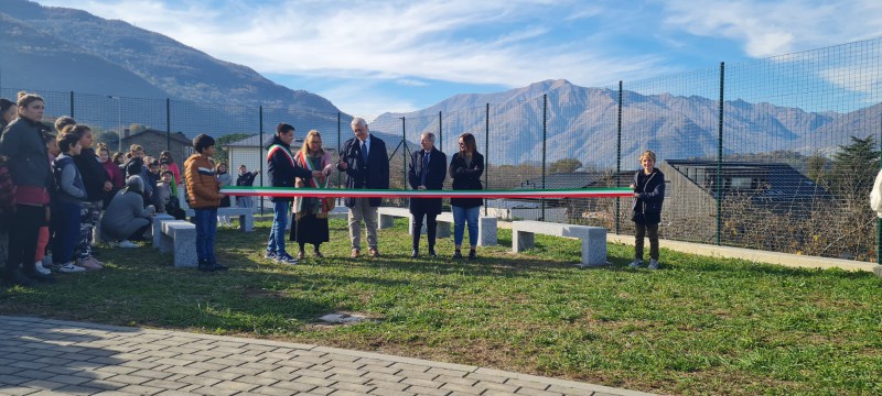 scuolacolico2.jpg (102 KB)