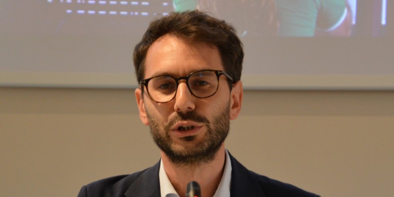 4_Emanuele_Manzoni2.JPG (106 KB)