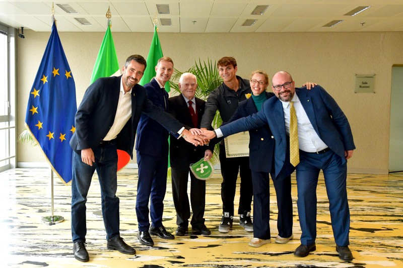 Celebrazione_Andrea_Panizza_6p.jpg (123 KB)