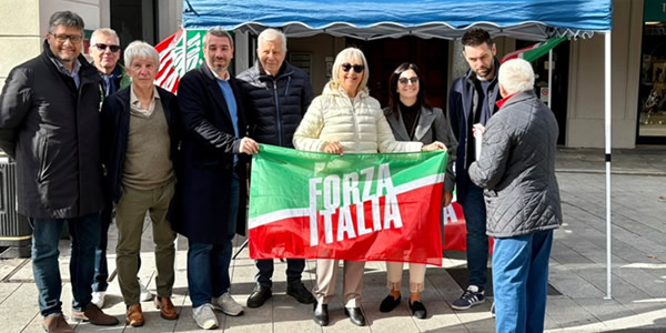 gazeboforzaitaliaPR.jpg (69 KB)