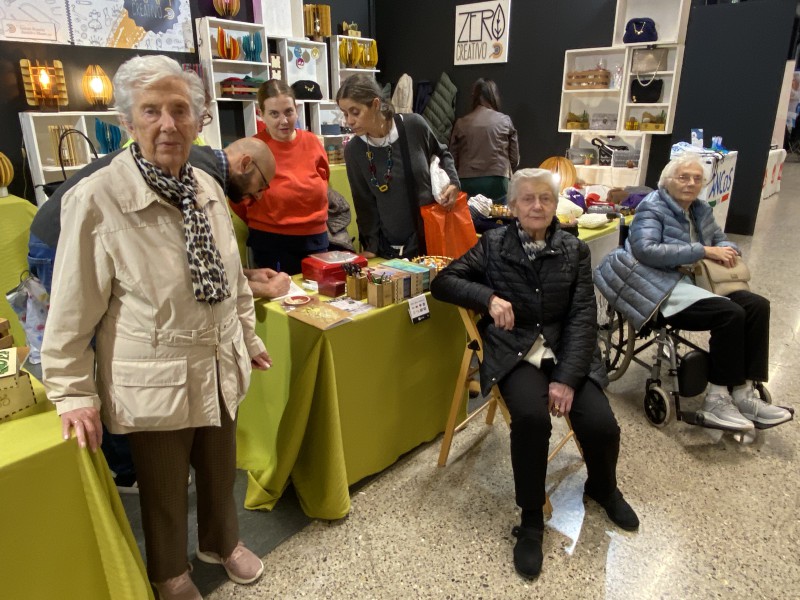 iram_moma__2_.JPG (141 KB)