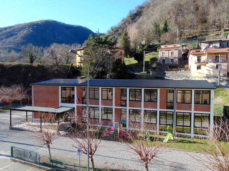 scuolaerve2.JPG (176 KB)