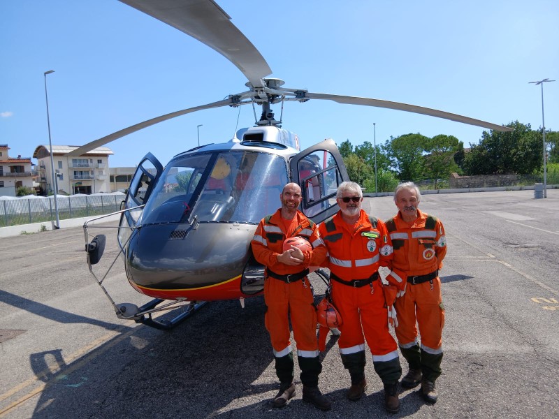 AIB_CALABRIA.JPG (127 KB)