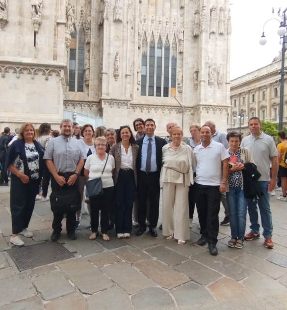 All_ammissione_con_la_comunit__.jpg (221 KB)