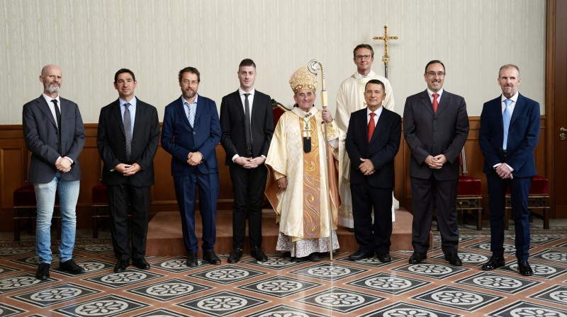 I_7_ammessi_come_candidati_al_diaconato.jpg (103 KB)