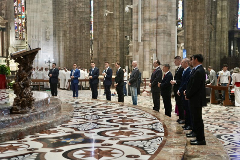 Il_rito_in_duomo_2.jpg (223 KB)
