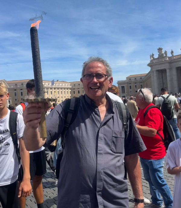 accensionefiaccolatamaggianico2.jpg (222 KB)