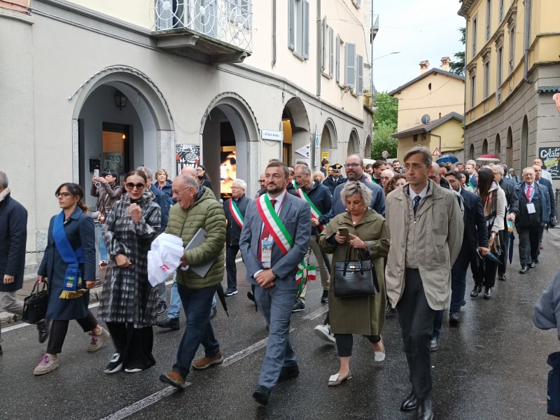 corteoborghi__13_.jpg (150 KB)