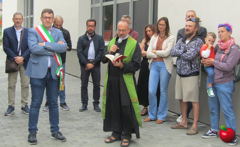 olginateinaugurazione__5_.jpg (101 KB)
