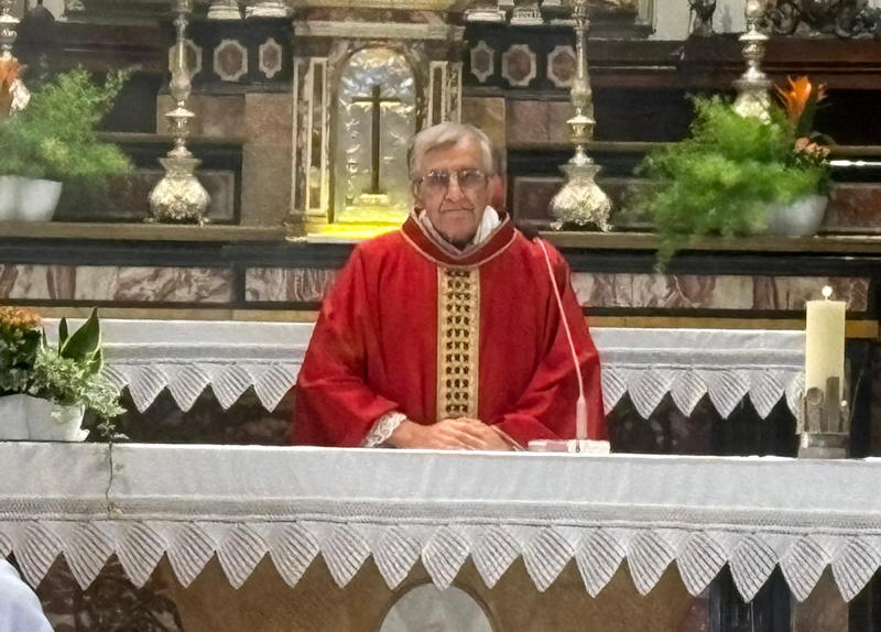 padreluigi__2_.jpg (293 KB)