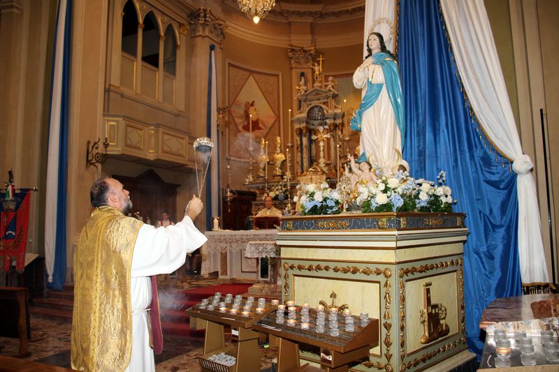 Erve_celebriazione1.JPG (109 KB)