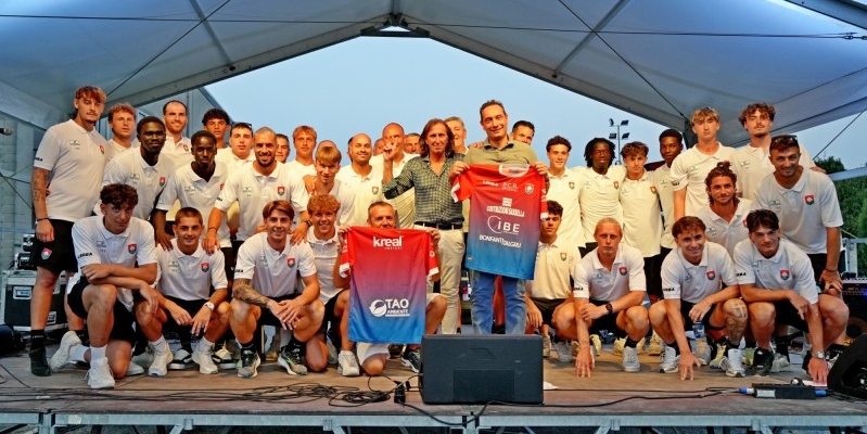 Presentazione_Casatese_Merate_16.JPG (250 KB)