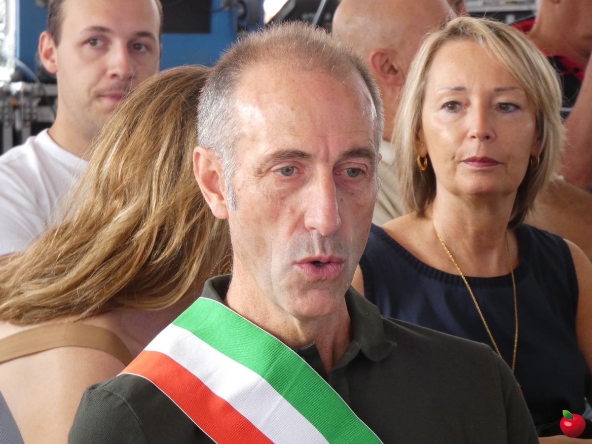 lucabuzzellavalvarrone.jpg (664 KB)