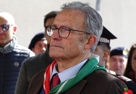 AVAGNINApr.jpg (89 KB)