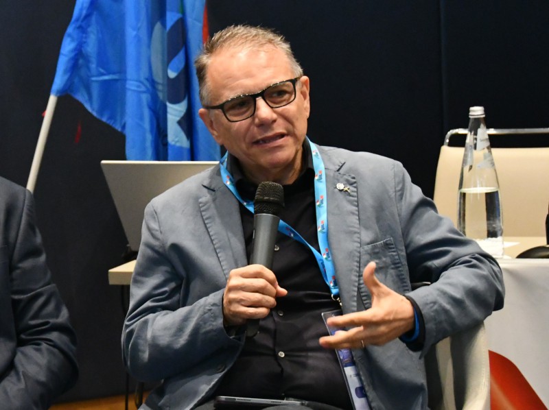 Congresso_UILM_Lario_2026__1_.JPG (86 KB)