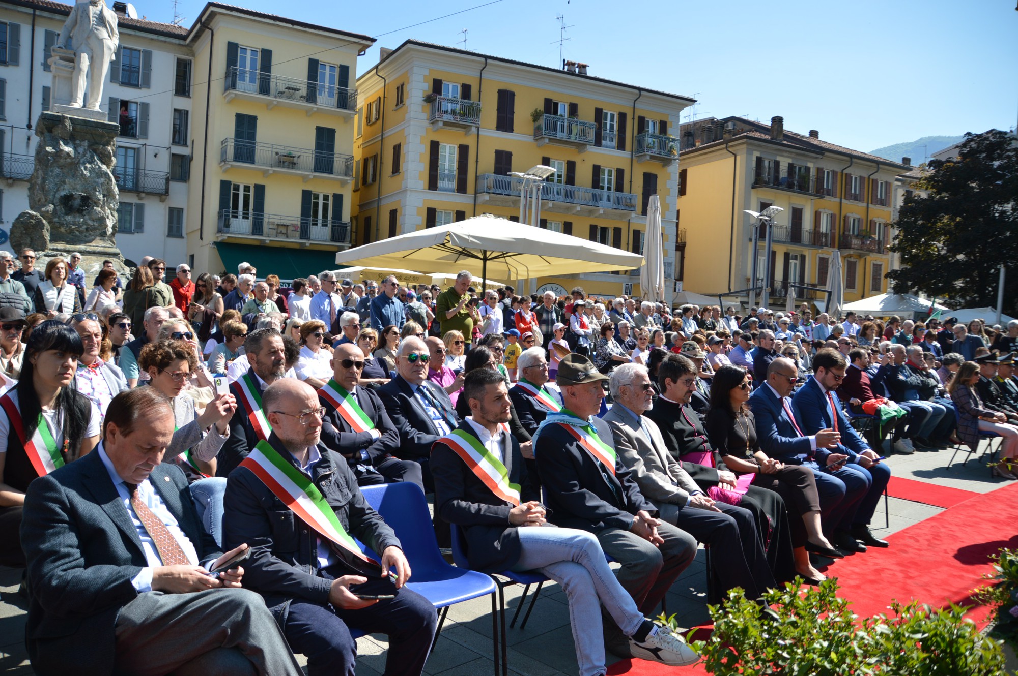 DSC_0116.JPG (677 KB)