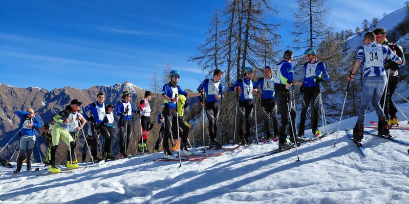 Trofeo_Laghit-1.jpg (268 KB)