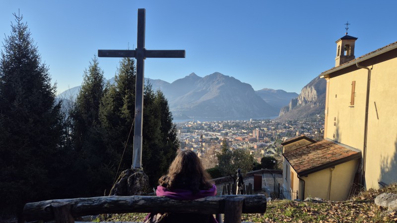 Vista_dal_Santuario_della_Madonna_della_Rovinata.jpg (90 KB)